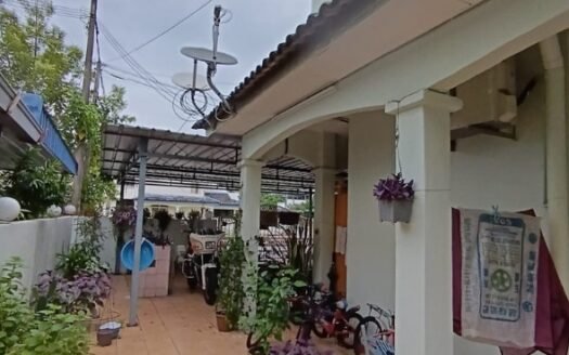 Double Storey Semi-D @ Taman Kasawari