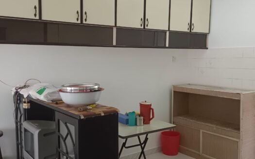 Farlim 4B Flat 2-bedroom got lift