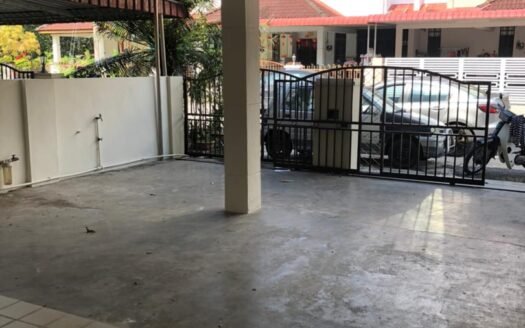 Taman Idaman 2-Storey House For Rent RM1,600 /Simpang Ampat