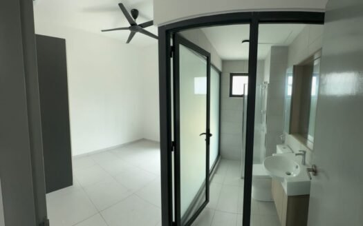 Sinaran Condo in Batu Kawan For Sale RM620K