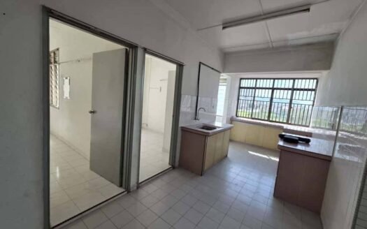 Flat Taman Gemilang For Sale RM168k / Butterworth