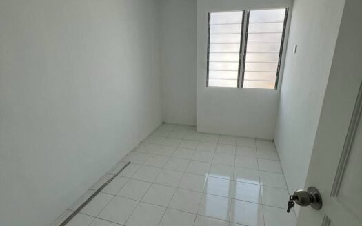 (Renovated) Flat Taman Pelangi , Autocity Perai For Sale RM189K