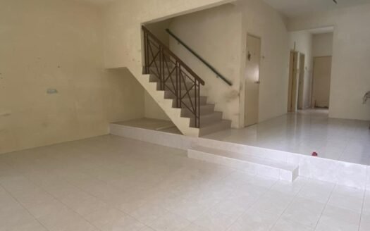 2-storey Terrace @Taman Idaman For rent RM1300 /Simpang Ampat