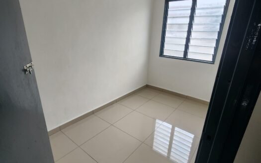 Single Storey House @Taman Belibis For Rent RM1000 / Simpang Ampat