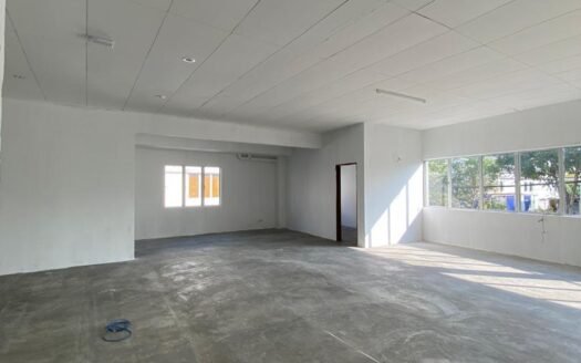 Corner 1st Floor Shoplot @Tmn Tangling For Rent RM1800 /Simpang Ampat