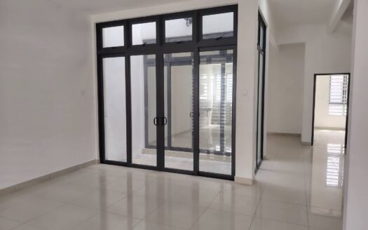 Brand New Double Storey Terrace House For Rent RM1500 @ Machang Bubok
