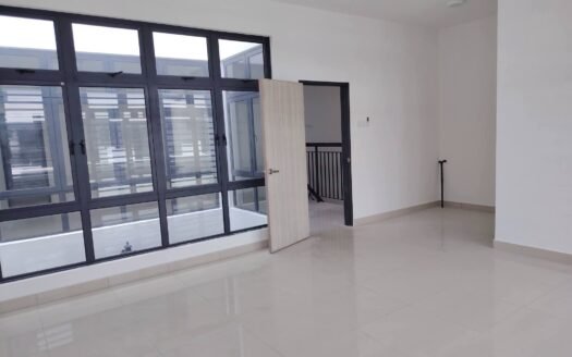 Brand New Double Storey Terrace House For Rent RM1500 @ Machang Bubok